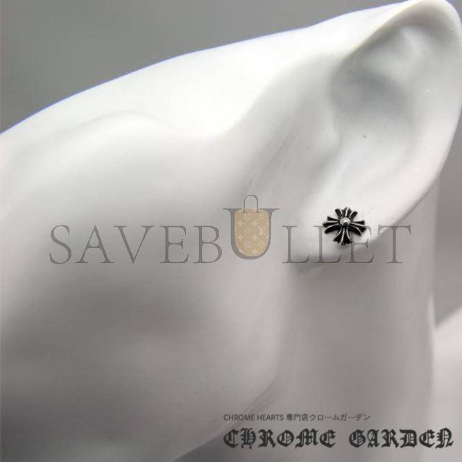 CHROME HEARTS CROSS CUT OUT STUD EARRING